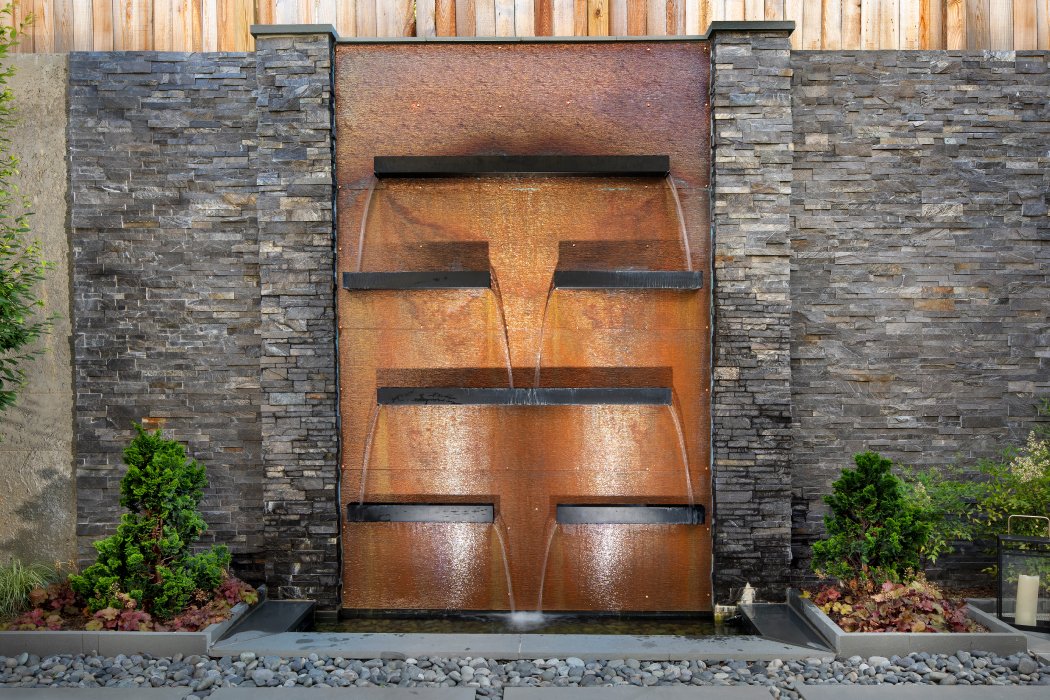 Awakening the Senses: Water Features in Luxury Landscape Design