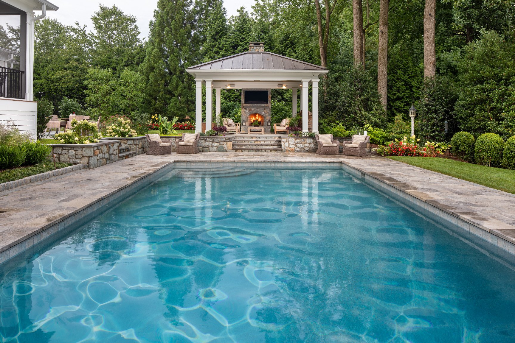 Is Your Outdoor Living Space Ready for Spring? 5 Signs It’s Time for a Luxury Landscape Renovation