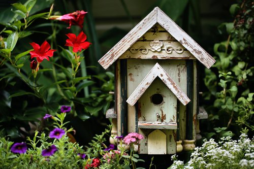 birdhouse