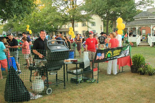RL - CGFF Concert - Jeff at the grill2.jpg
